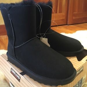 Black Short Ankle Zip Shearling Boots